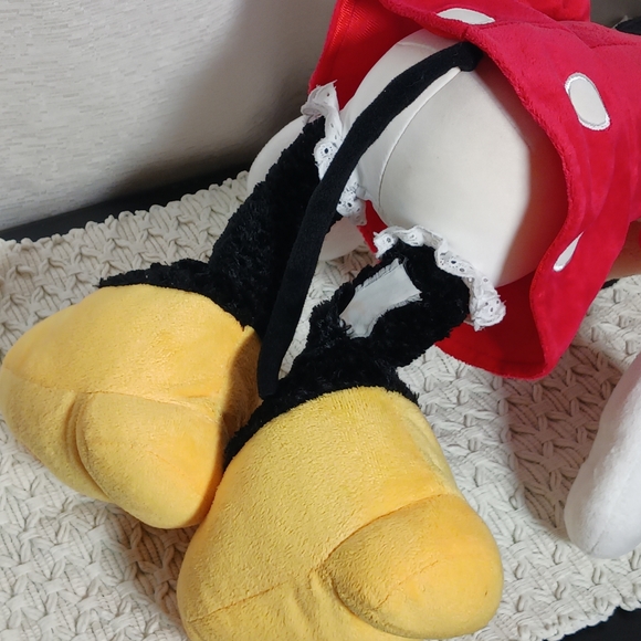 Disney Store Minnie Mouse Red Polka Dot Velour Plush 20" Doll Exclusive Patch - Picture 8 of 11